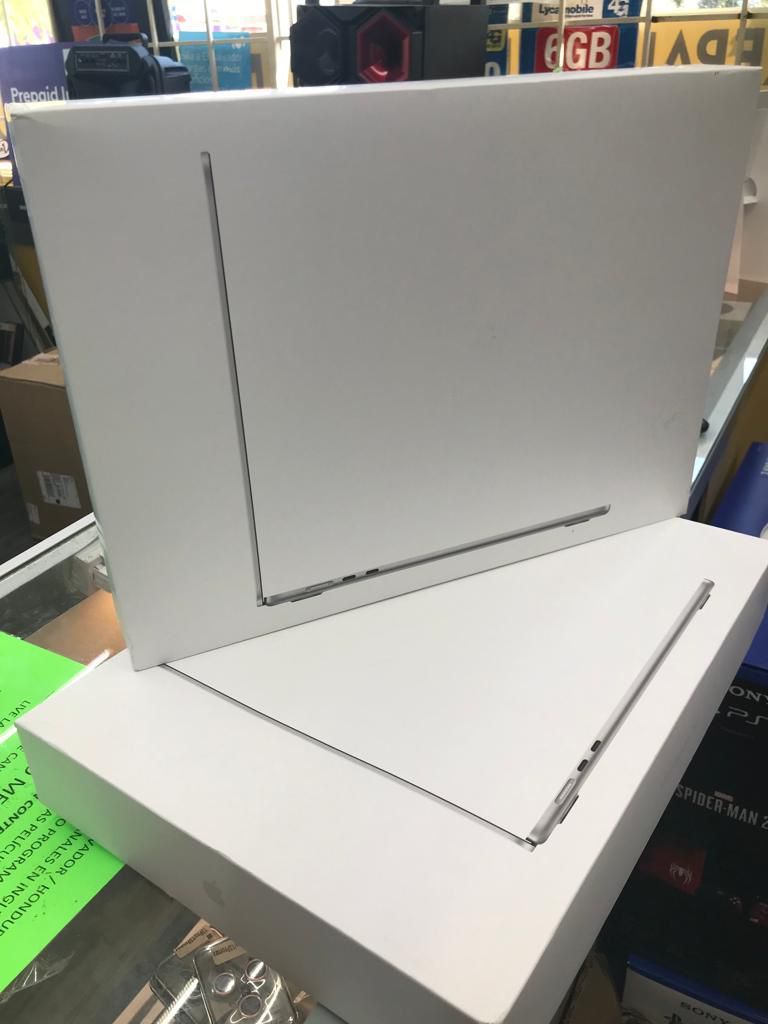 MacBook Air M4 Chip New Sealed No Credit Needed Pay Down Only