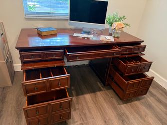 Office Desk