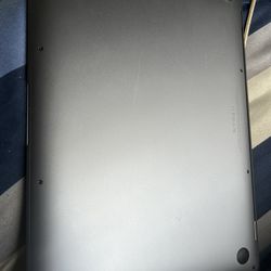 MacBook Air Space Gray 15/8/256