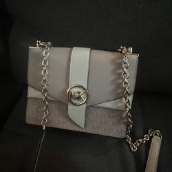 Michael Kors Pink Purse 