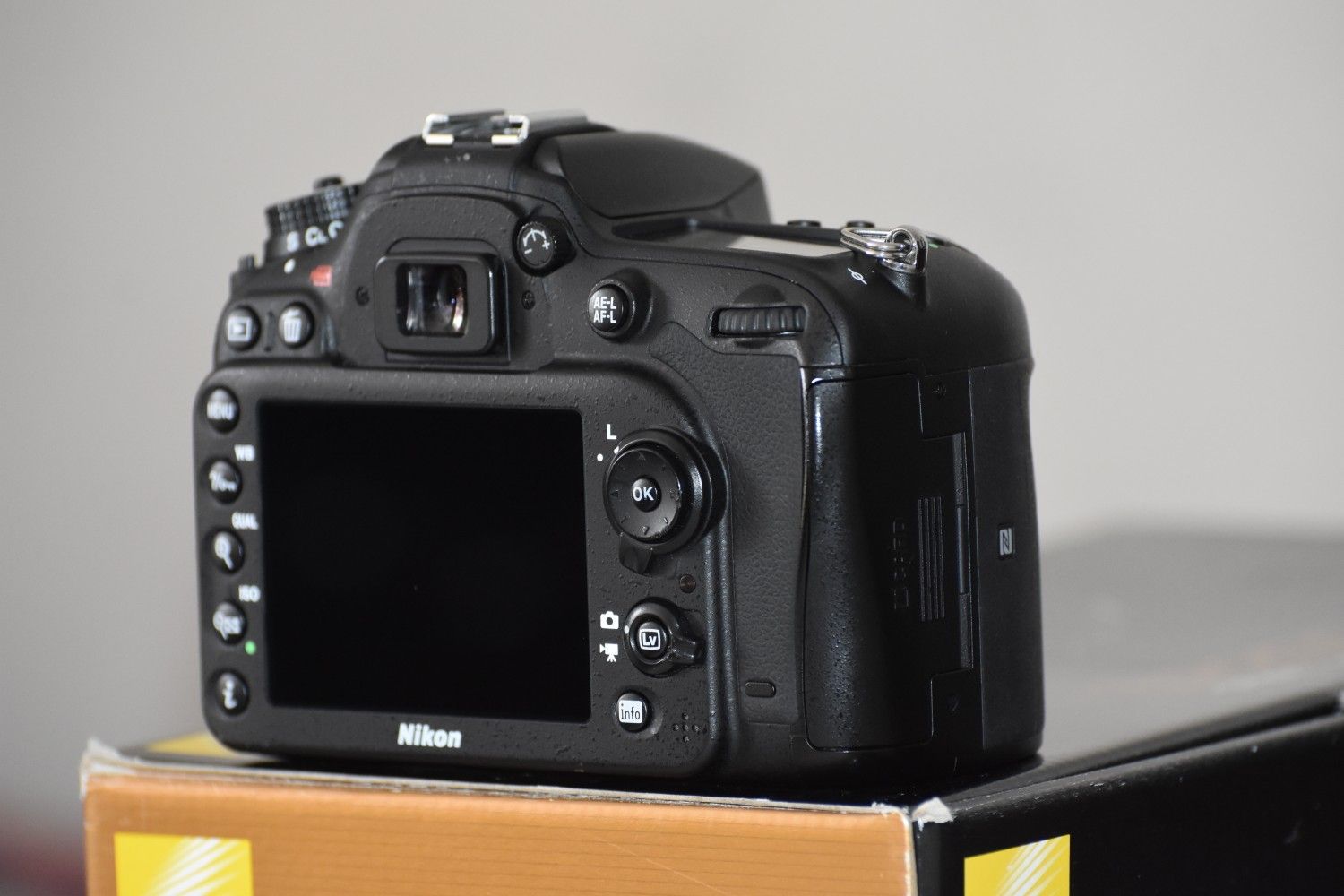 NIKON D7200 Mint Conditions. "body"