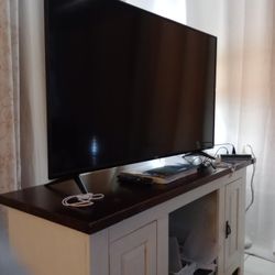 50 Inch Visio Smart TV 