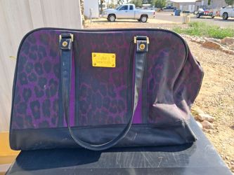 This is a JM New York weekender bag set.  Rolling suitcase and carry on bag