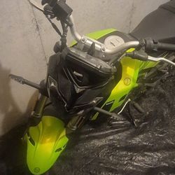 2022 Benelli TNT 135 