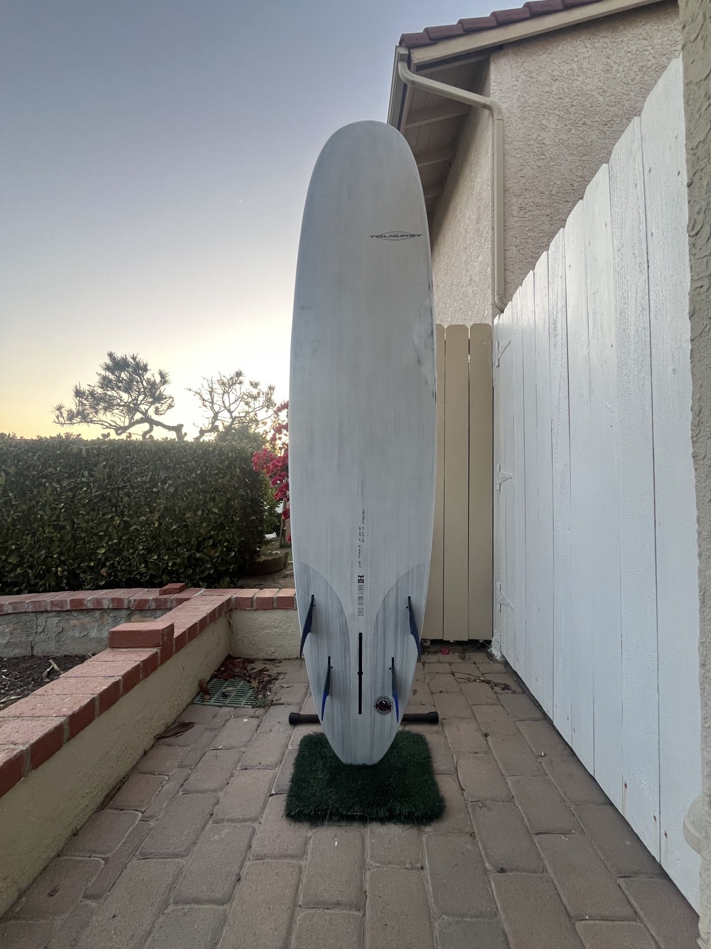 HIHP Harley Ingleby HI Tolhurst Thunderbolt black Firewire