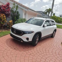 2023 Mercedes-Benz EQB