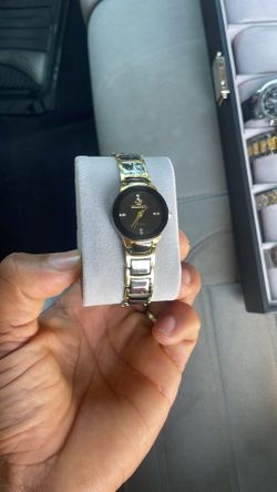 Woman watch