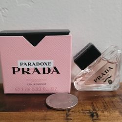 Prada Paradoxe Perfume Mini