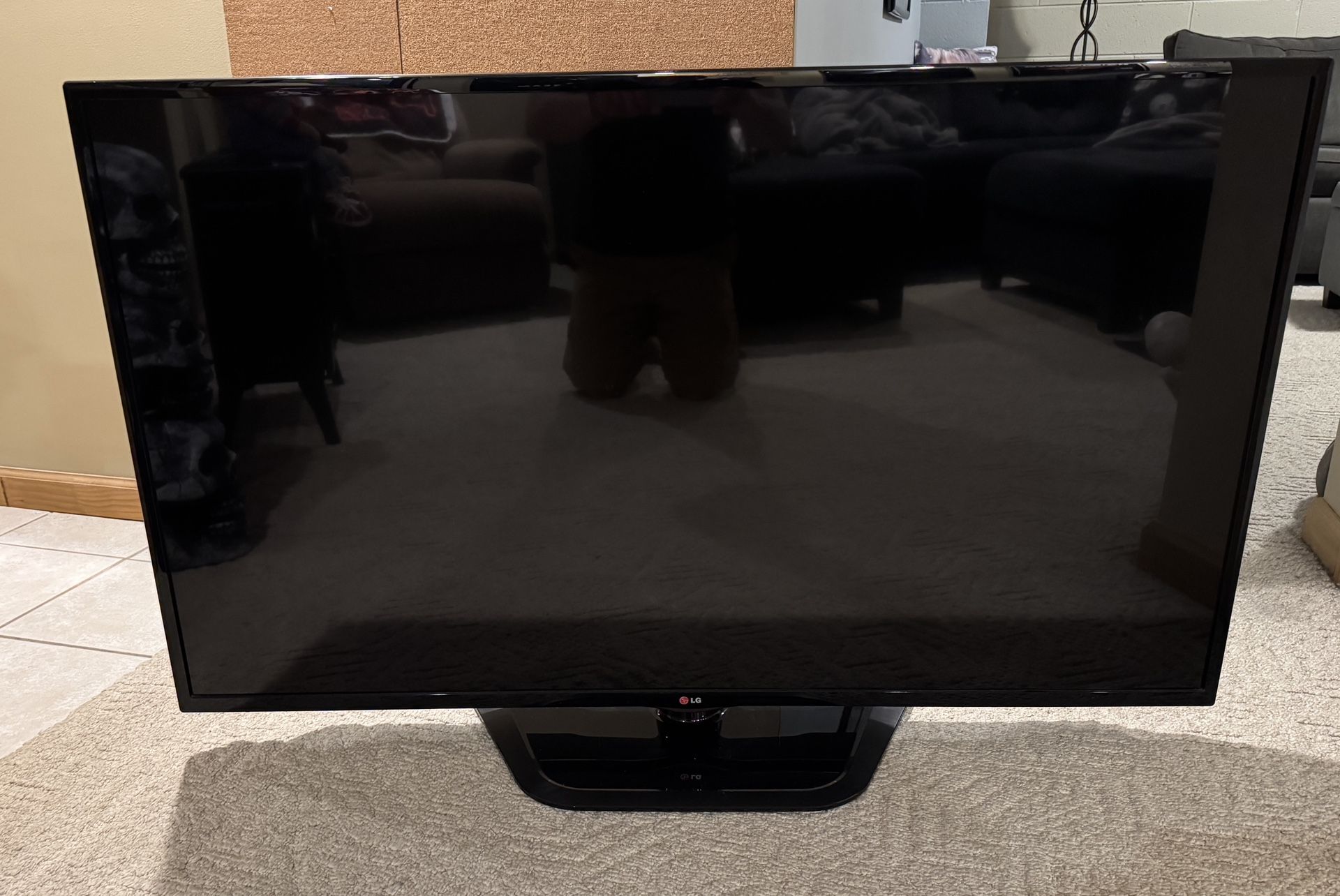 55” LG Full HD LED TV