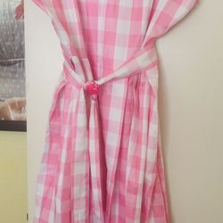 Woman’s Easter/Summer Dress