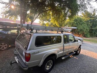 2003 Mazda B-Series Pickup