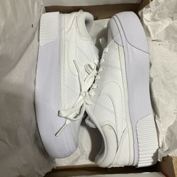 Nike Legacy Court Lift 