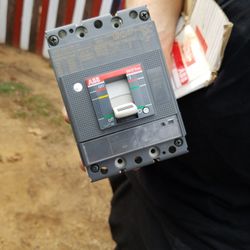 Abb Sace Tmax Xt2n 125