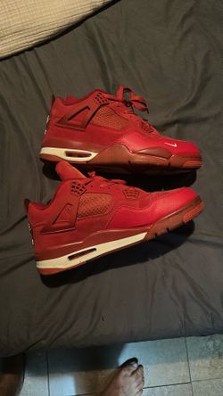 Men’s Basketball Shoes (4) Size 12