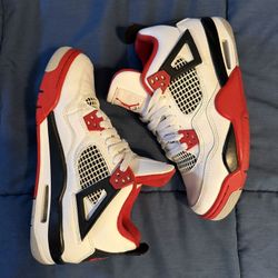 Jordan 4 Fire Red 