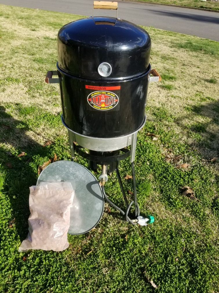 Brinkman gas charcoal grill smoker fryer