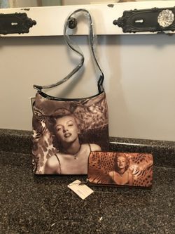 Marilyn Monroe purse and wallet