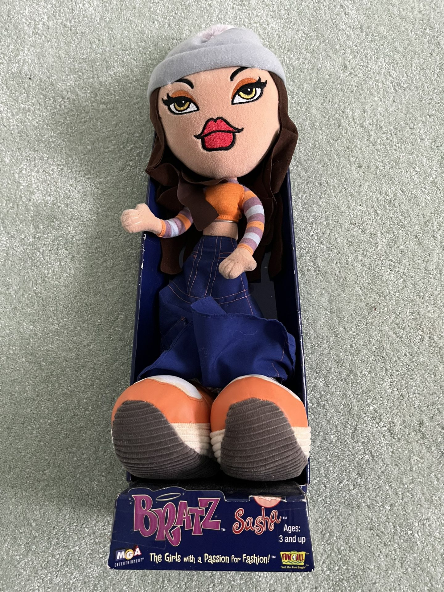 New Inbox, Original Vintage Bratz “Sasha Doll” 2002, Plush Posable, 16 Inch Mga