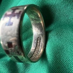 14k Solid Gold Masonic Ring Size 10. 