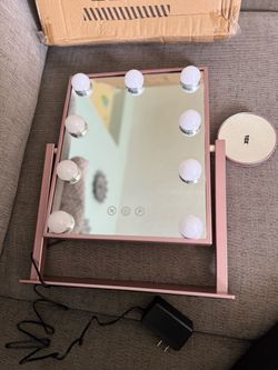 Makeup mirror