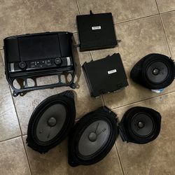 Original Stereo For Silverado 2016 