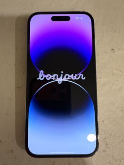 IPhone 14 Pro unlocked