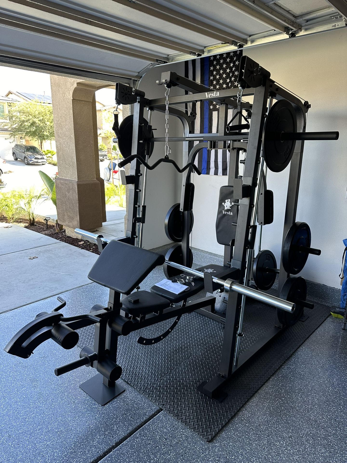 Vesta Fitness Smith Machine 2001 w/Bench Attachment | 230lb Bumpers Weights | 7ft Olympic Bar | Fitness | Gym Equipment | FREE DELIVERY 🚚 