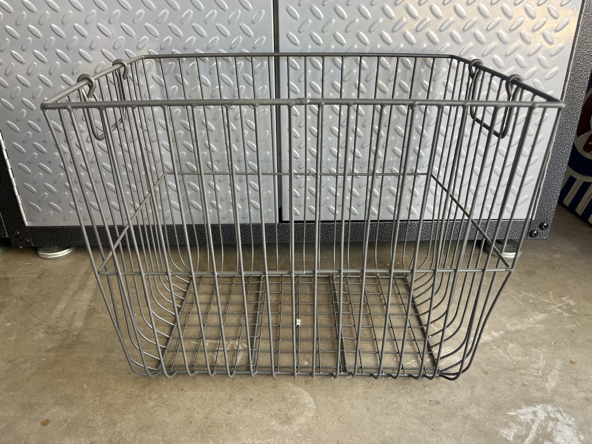 Home Organization - Metal Storage Basket 