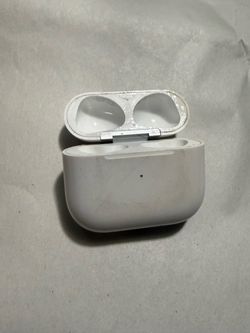 AirPods 3rd Generation Replacement Charging Case - Fair Condition