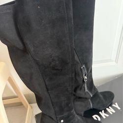 DKNY BOOTS   9.5