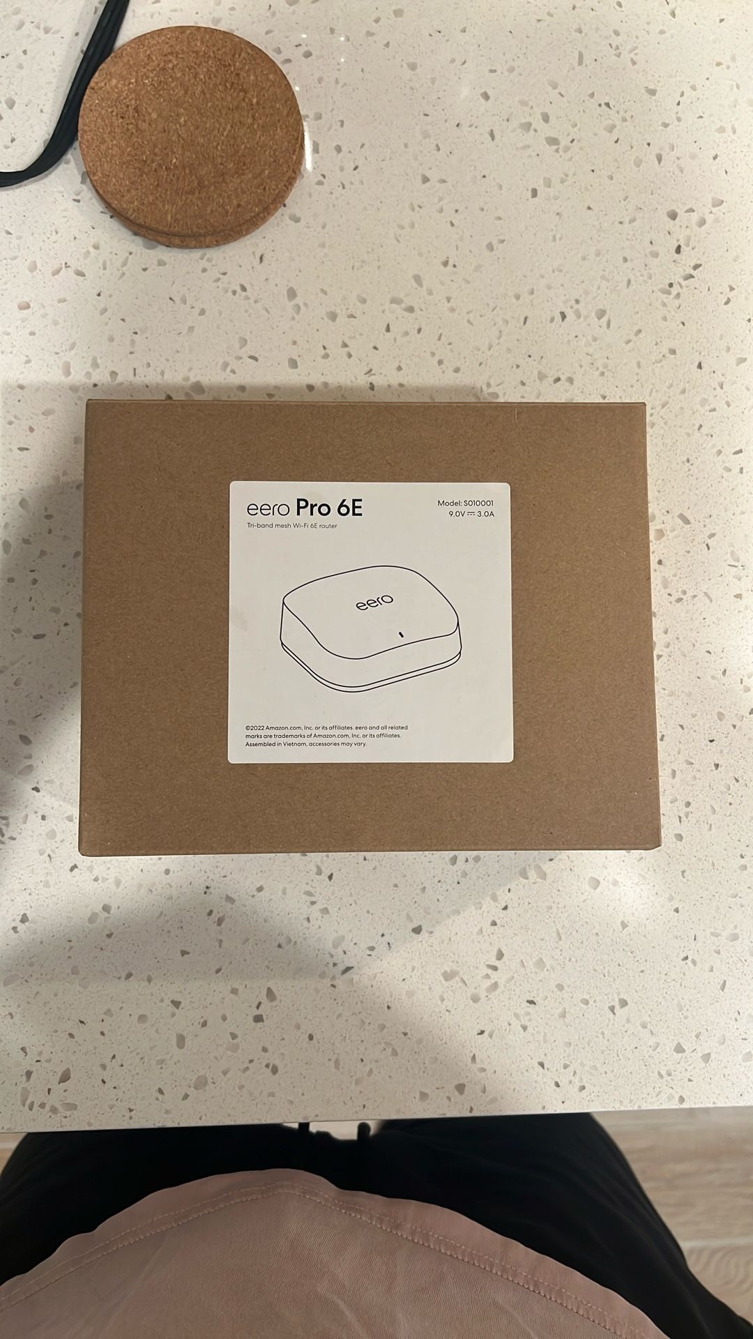 π Eero Pro 6E Mesh Wi-Fi Router (Tri-Band, AX5400)