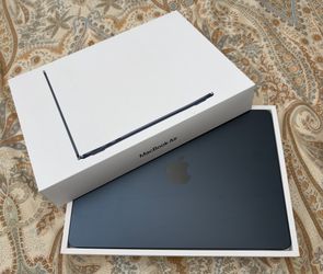 Lk NEW Apple M3 MacBook Air Midnight 16 GB RAM 512 TB DSD