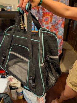 Animal carrier