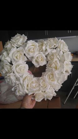 Rose heart wall decor