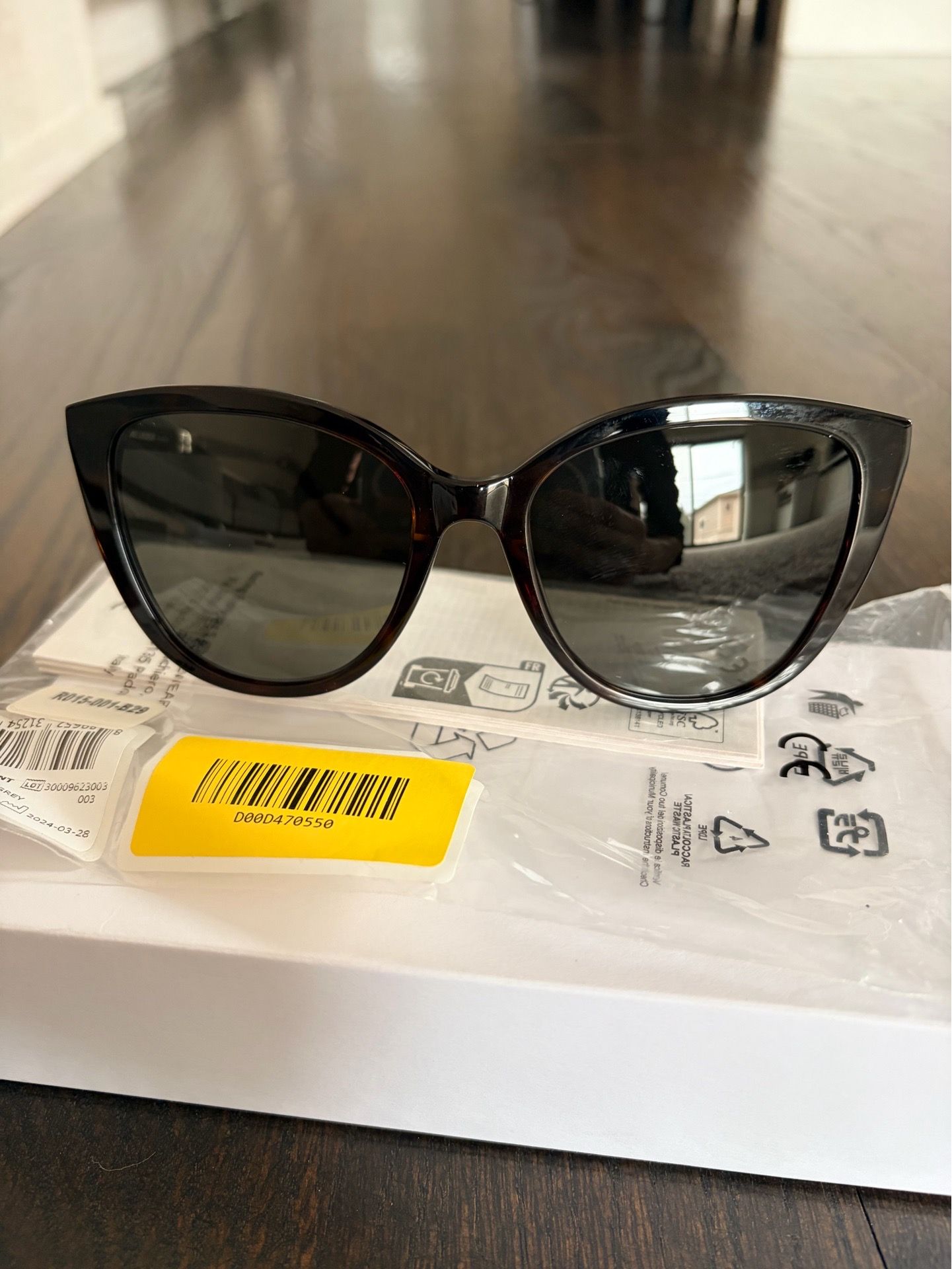 NEW SAINT LAURENT SUNGLASSES