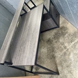 Desk for sale