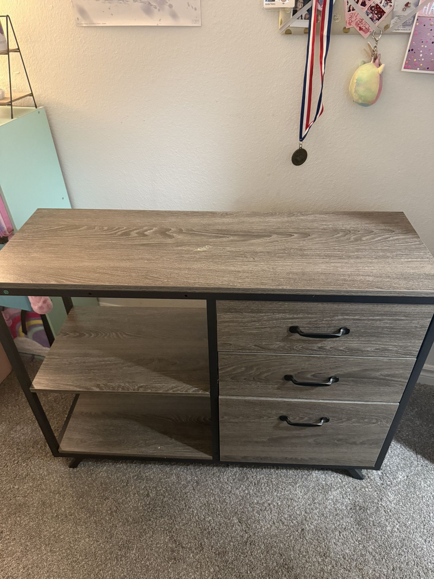 Small Cabinet/ Shelf