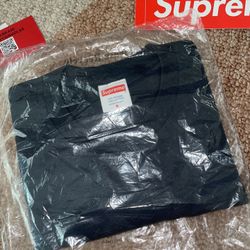Supreme Tonal Box Logo NAVY Small
