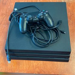 PS4 Pro 1ter