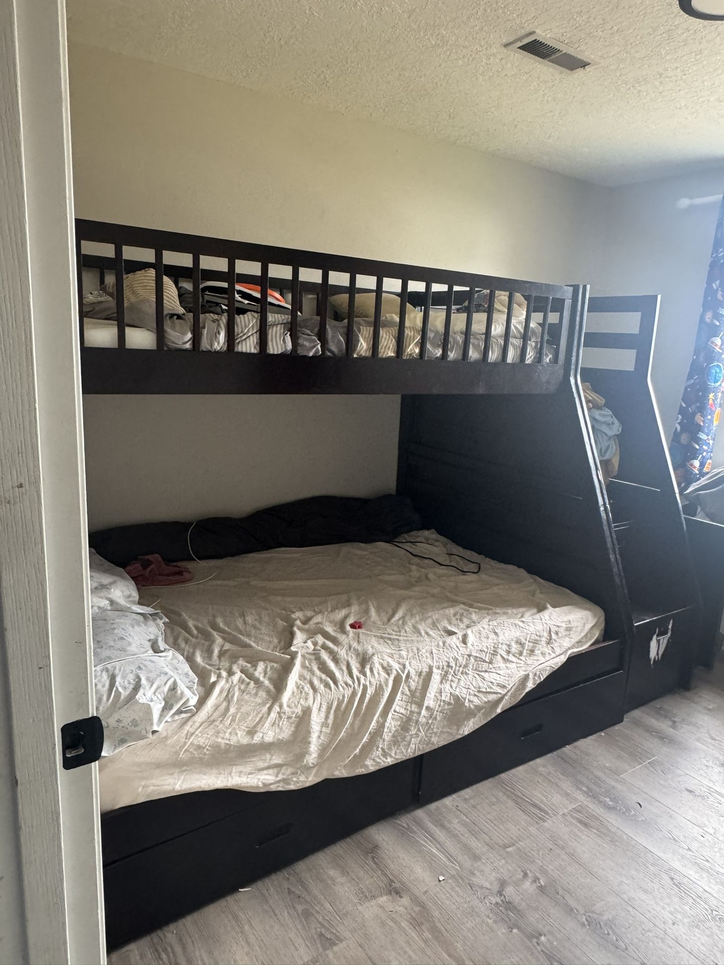 bunk bed