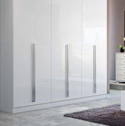 Brand New Closet In Box