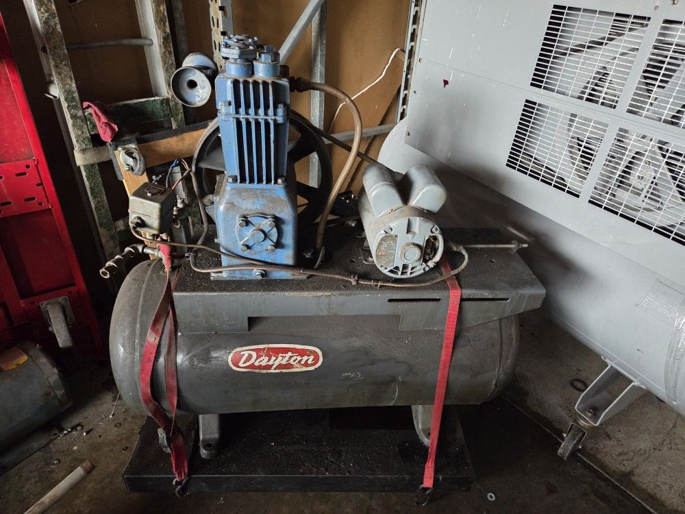Dayton Industrial Compressor As Is..asi Como Esta..Best Offer 