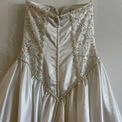 Wedding Dress Size Small