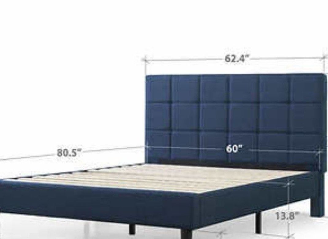 Blackstone King Upholstered Square Stitched Platform Bed