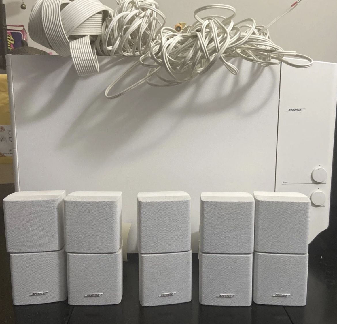 Bose Acoustimass 15 Series Home Theater Speaker System White 5 Speakers