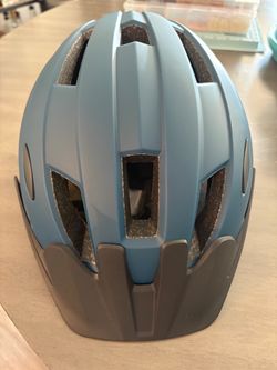 Bell bicycle helmet