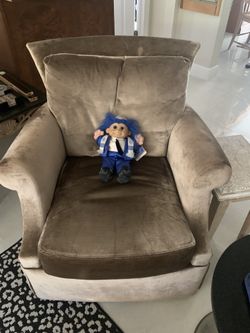 Taupe  Velvet Chair Swivel 