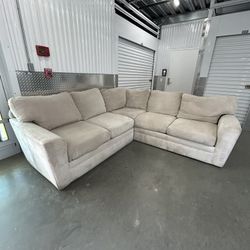 Sectional Couch 