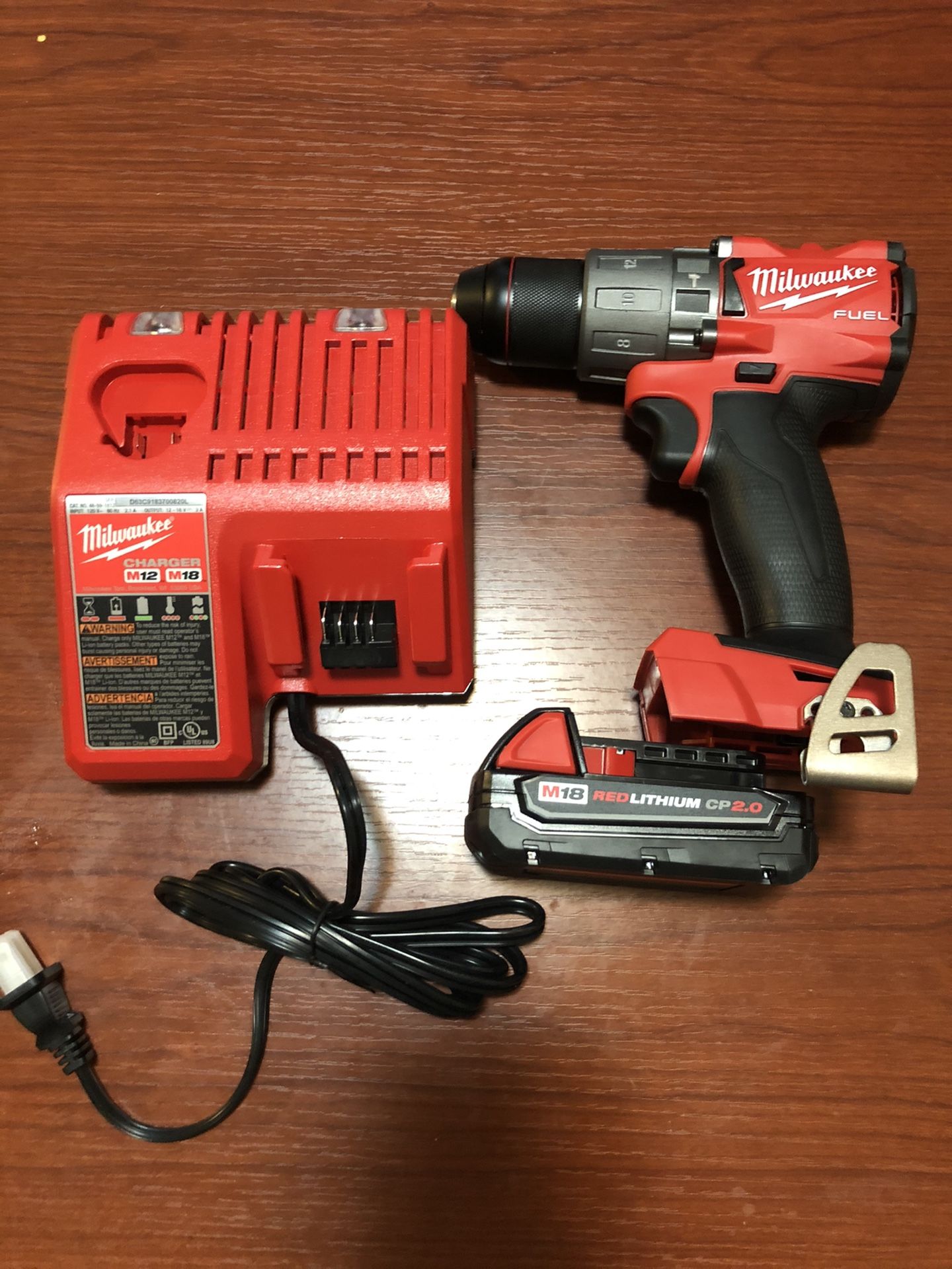 Milwaukee 18v fuel hammer drill with battery and charger