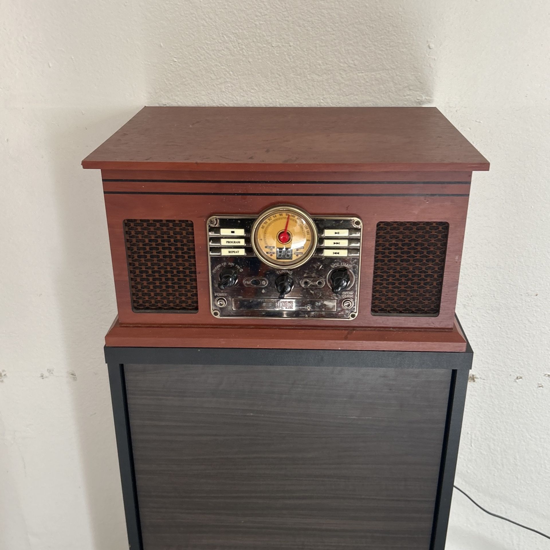 Victorla Record Player